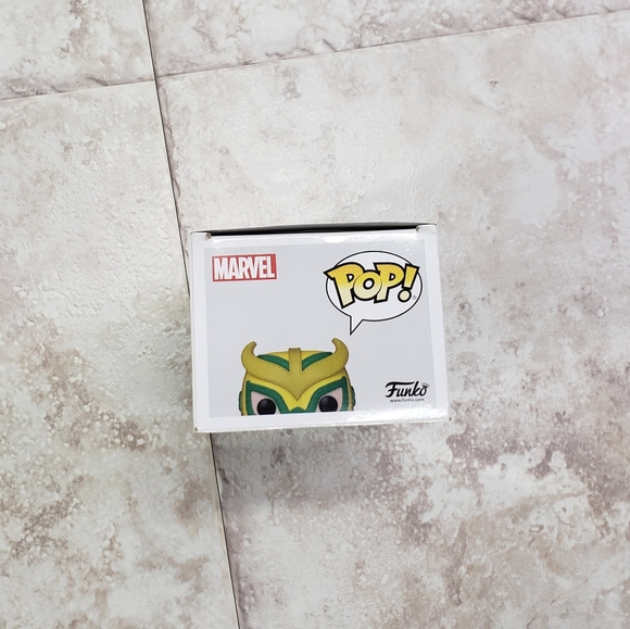 808 El Enganoso Funko Pop Lucha Libre Edition Marvel Walmart Exclusive NIB - Picture 6 of 8
